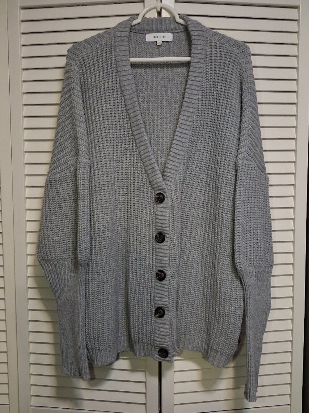 John + Jenn Gray Chunky Knit Cardigan Sweater. Heavy & Warm. Size XL.